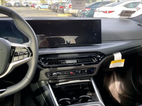 Used 2025 BMW i4 eDrive40 w/ Premium Package image 9