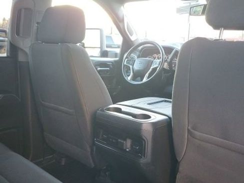 Used 2022 Chevrolet Silverado 1500 LT Trail Boss w/ Bed Protection Package image 12