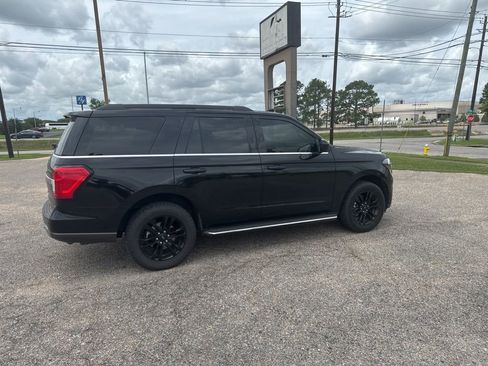 Used 2023 Ford Expedition XLT RWD image 16
