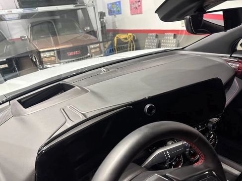 Used 2024 Chevrolet Blazer EV RS AWD/4WD image 19