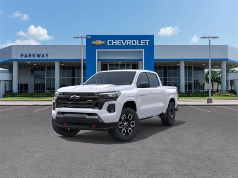 New 2025 Chevrolet Colorado Z71 image 8