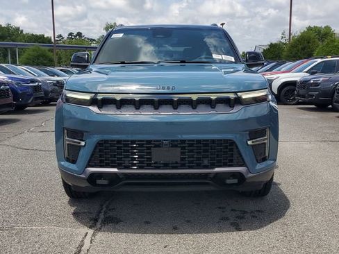 New 2026 Jeep Grand Wagoneer 4WD image 2
