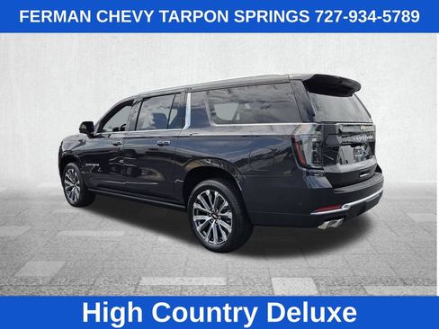New 2026 Chevrolet Suburban High Country RWD image 8