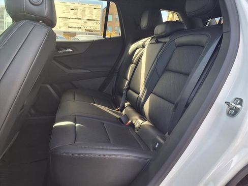 New 2026 Chevrolet Equinox LT AWD/4WD image 18