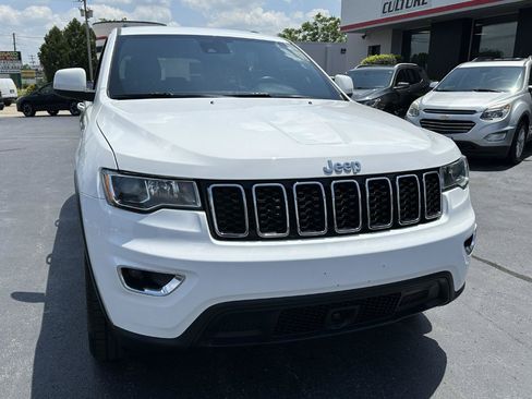 Used 2021 Jeep Grand Cherokee Laredo X AWD/4WD image 5