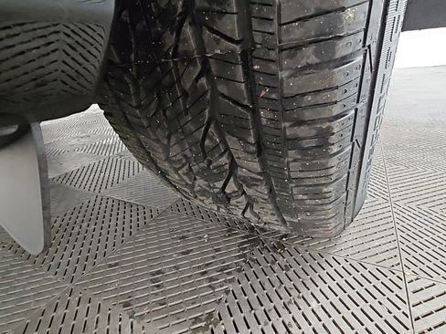 New 2026 GMC Acadia Denali w/ Super Cruise Package image 49