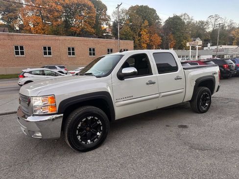 Used 2013 Chevrolet Silverado 1500 LT w/ All-Star Edition image 3