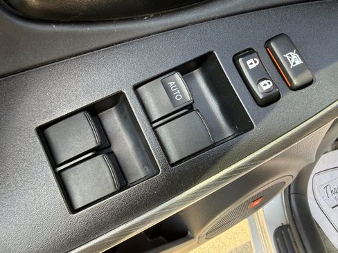 Used 2010 Toyota RAV4 Limited AWD/4WD image 15