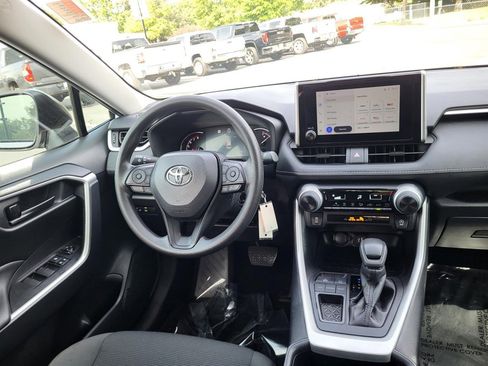 Used 2025 Toyota RAV4 LE FWD image 15