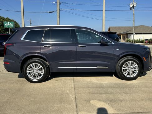 Used 2024 Cadillac XT6 Luxury w/ LPO, Floor Liner Package AWD/4WD image 4