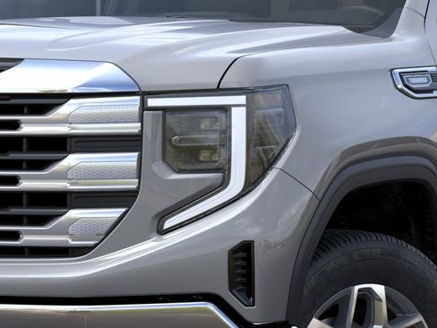 New 2026 GMC Sierra 1500 SLE w/ Preferred Package RWD image 10