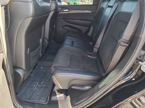 Used 2020 Jeep Grand Cherokee Trailhawk image 21