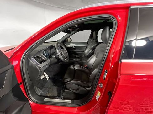 Used 2016 Volvo XC90 T6 R-Design w/ Protection Package Plus image 10