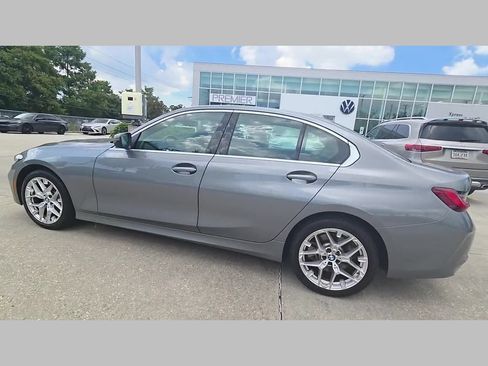 Used 2025 BMW 330i Sedan w/ Convenience Package RWD image 49