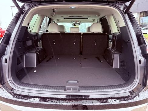 Certified 2025 Kia Telluride EX image 7