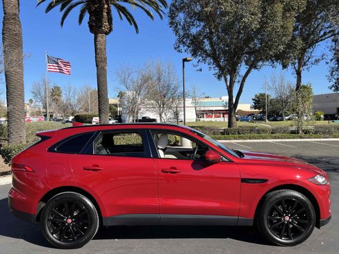 Used 2019 Jaguar F-PACE Prestige image 21