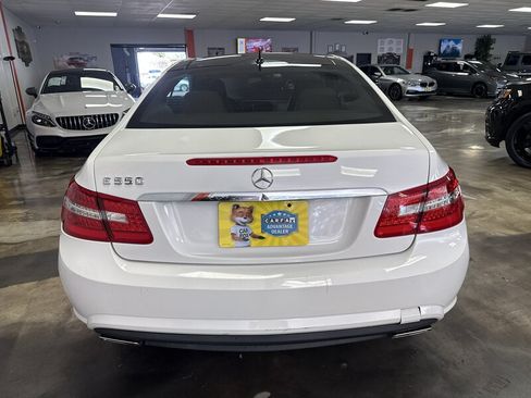 Used 2010 Mercedes-Benz E 550 Coupe image 6