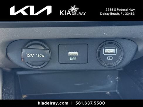 Used 2022 Hyundai Elantra SEL FWD image 21
