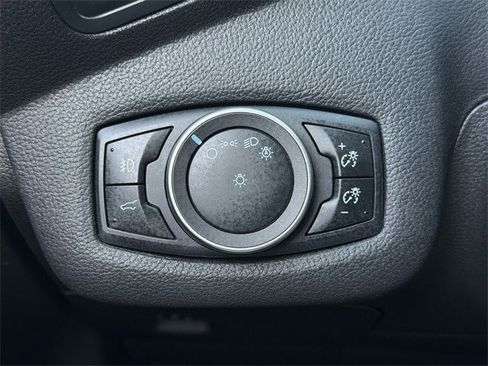 Used 2017 Ford Escape SE image 21