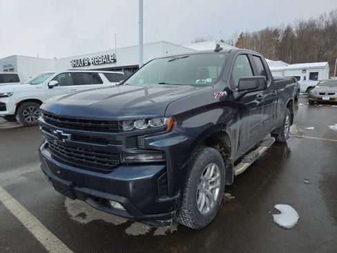 Used 2020 Chevrolet Silverado 1500 RST image 1