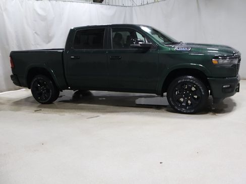 Used 2026 RAM 1500 Big Horn AWD/4WD image 6