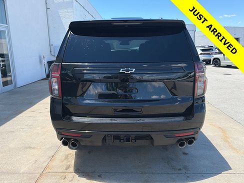 Used 2023 Chevrolet Tahoe Z71 w/ Z71 Off-Road Package AWD/4WD image 5