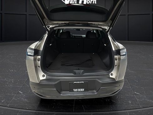 Used 2025 Nissan Murano SL image 16