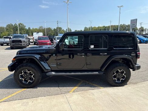 Used 2021 Jeep Wrangler Unlimited Rubicon 4xe w/ Steel Bumper Group AWD/4WD image 9