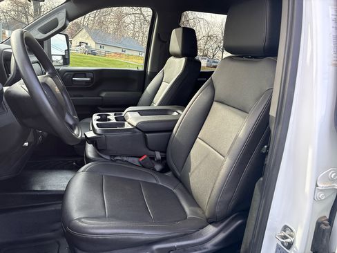 Used 2022 Chevrolet Silverado 3500 W/T w/ WT Convenience Package image 8