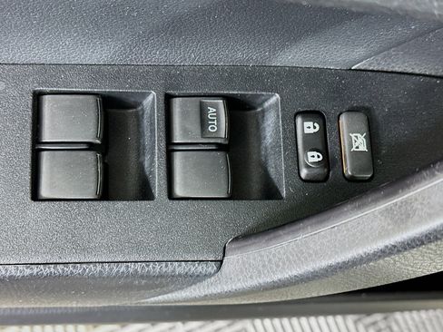 Used 2016 Toyota Corolla S image 15