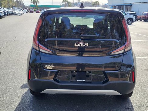 Used 2023 Kia Soul LX w/ Option Group 015 image 3