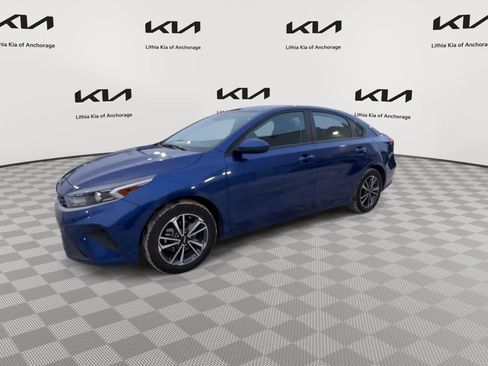 Certified 2023 Kia Forte LXS image 5