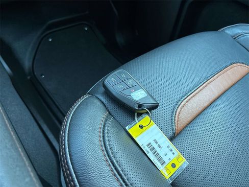 Used 2024 GMC Sierra 2500 AT4 w/ AT4 Premium Plus Package image 30