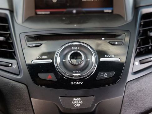 Used 2015 Ford Fiesta ST image 41