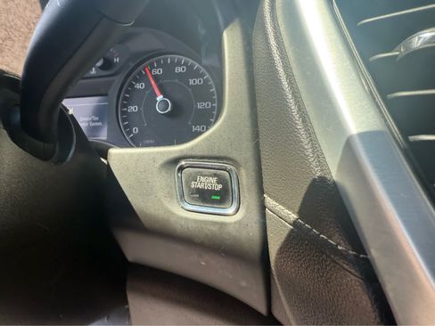 Used 2019 GMC Acadia SLE AWD/4WD image 12