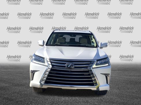 Used 2020 Lexus LX 570 4WD w/ 3rd Row & Luxury Pkg image 3