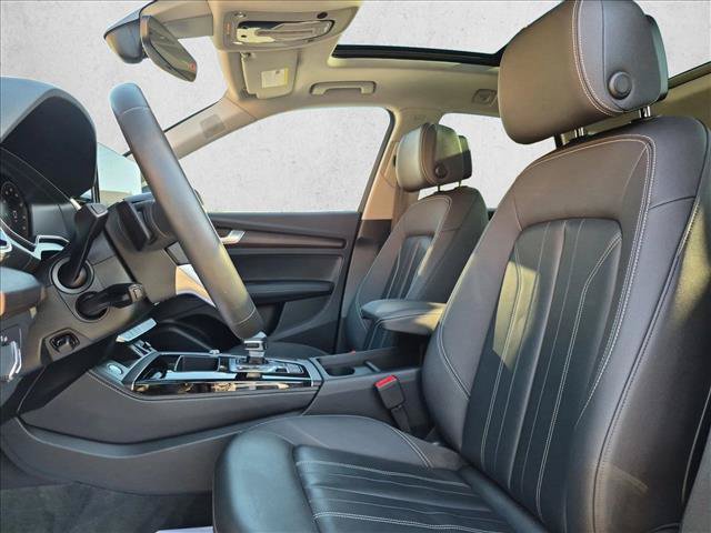Used 2023 Audi Q5 2.0T Premium Plus w/ Premium Plus Package AWD/4WD image 20