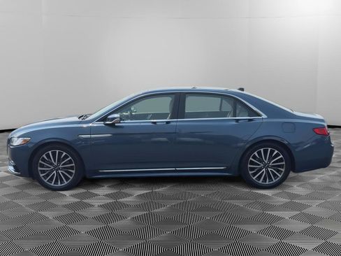 Used 2018 Lincoln Continental Select w/ Continental Climate Package AWD/4WD image 4