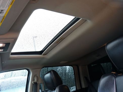 Used 2018 RAM 2500 Laramie w/ Sport Appearance Group image 12