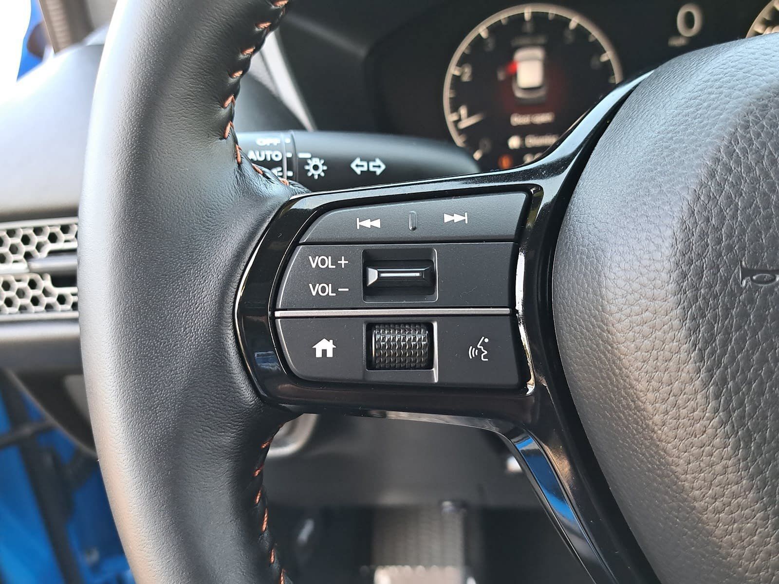 Used 2027 Honda HR-V Sport image 16