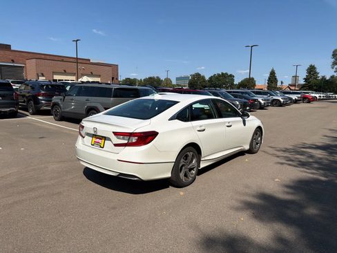Used 2018 Honda Accord EX-L image 2