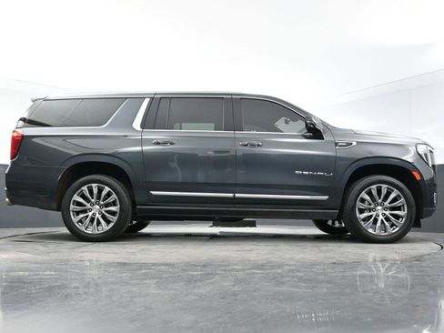 Used 2021 GMC Yukon XL Denali w/ Denali Premium Package AWD/4WD image 55