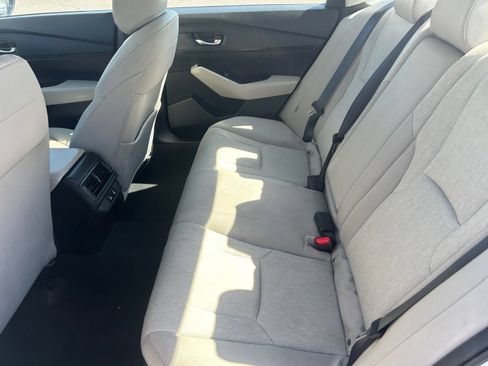 Used 2025 Honda Accord SE image 16