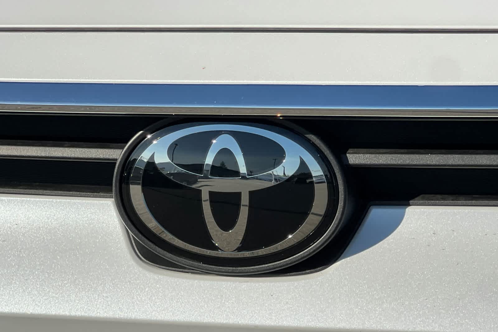 Certified 2026 Toyota Grand Highlander AWD Hybrid image 16