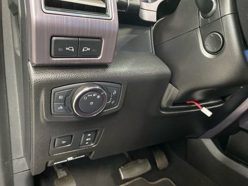 Used 2020 Ford F350 Limited w/ FX4 Off-Road Package image 20