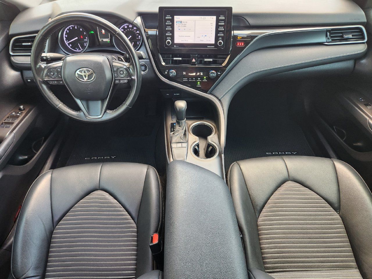 Used 2023 Toyota Camry SE w/ Convenience Package FWD image 24