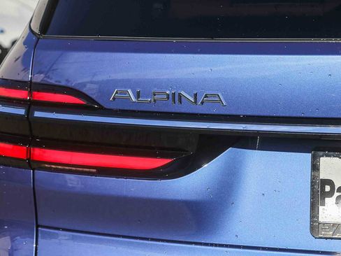 New 2026 BMW ALPINA XB7 image 7