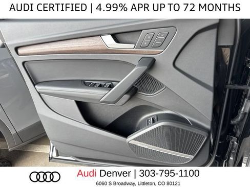 Certified 2024 Audi Q5 e Premium Plus AWD/4WD image 9