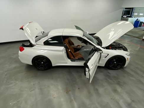 Used 2016 BMW M4 Convertible RWD image 55