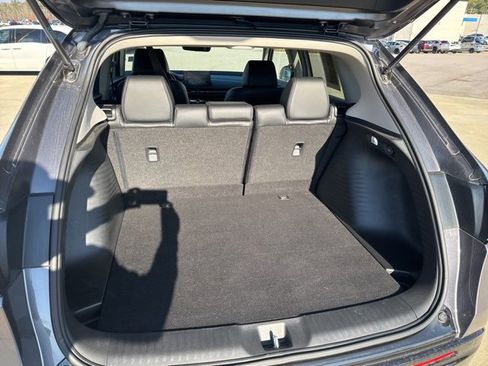 Used 2023 Honda HR-V EX-L image 6
